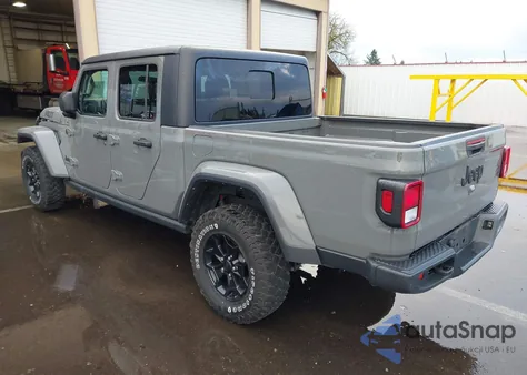 2022 Jeep Gladiator Willys 4X4 z USA, uszkodzony, nr VIN 1C6HJTAG1NL149267